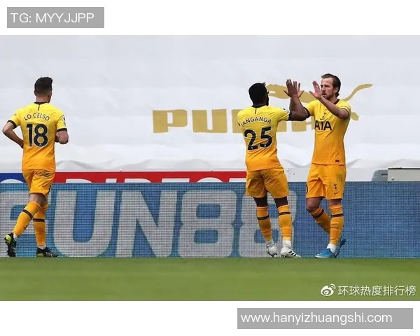 凯恩的传奇之路：从足球天才到全球偶像的成长历程